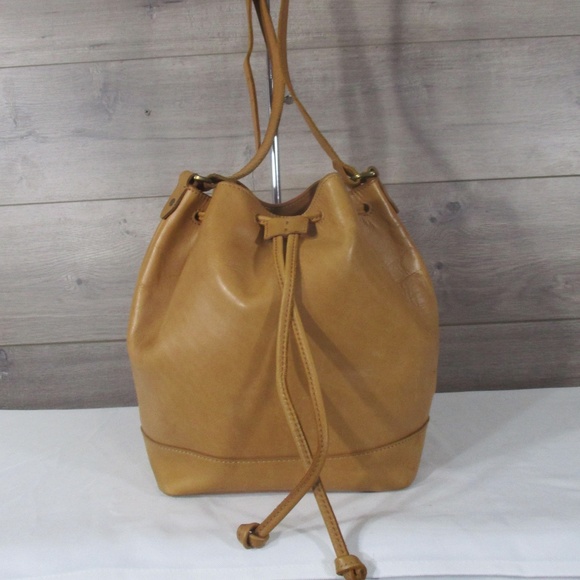 Madewell Handbags - Madewell Camel Tan Leather Drawstring Bag